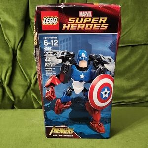 LEGO 4597 Marvel Super Heroes Captain America Figure
